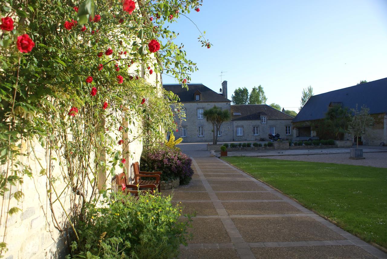 Domaine Utah Beach - Le Grand Hard Hotel Sainte-Marie-du-Mont  Exterior photo