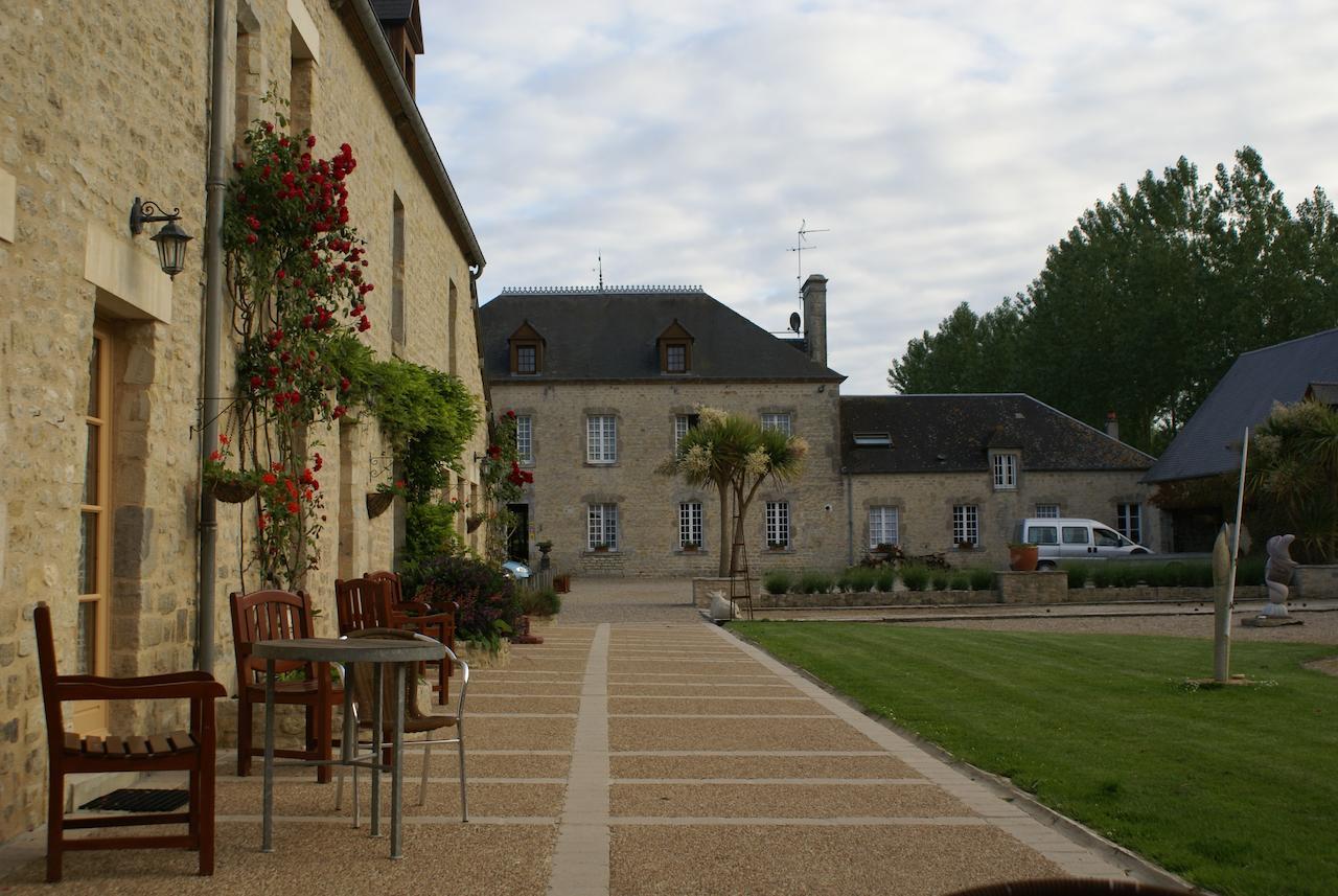 Domaine Utah Beach - Le Grand Hard Hotel Sainte-Marie-du-Mont  Exterior photo